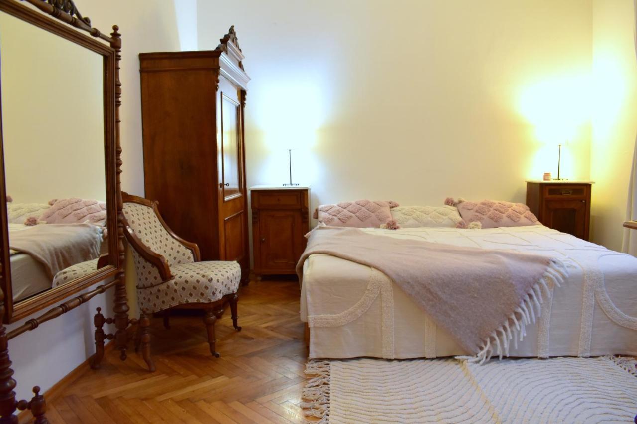 Old Town Residence - Konviktska Praha Eksteriør bilde