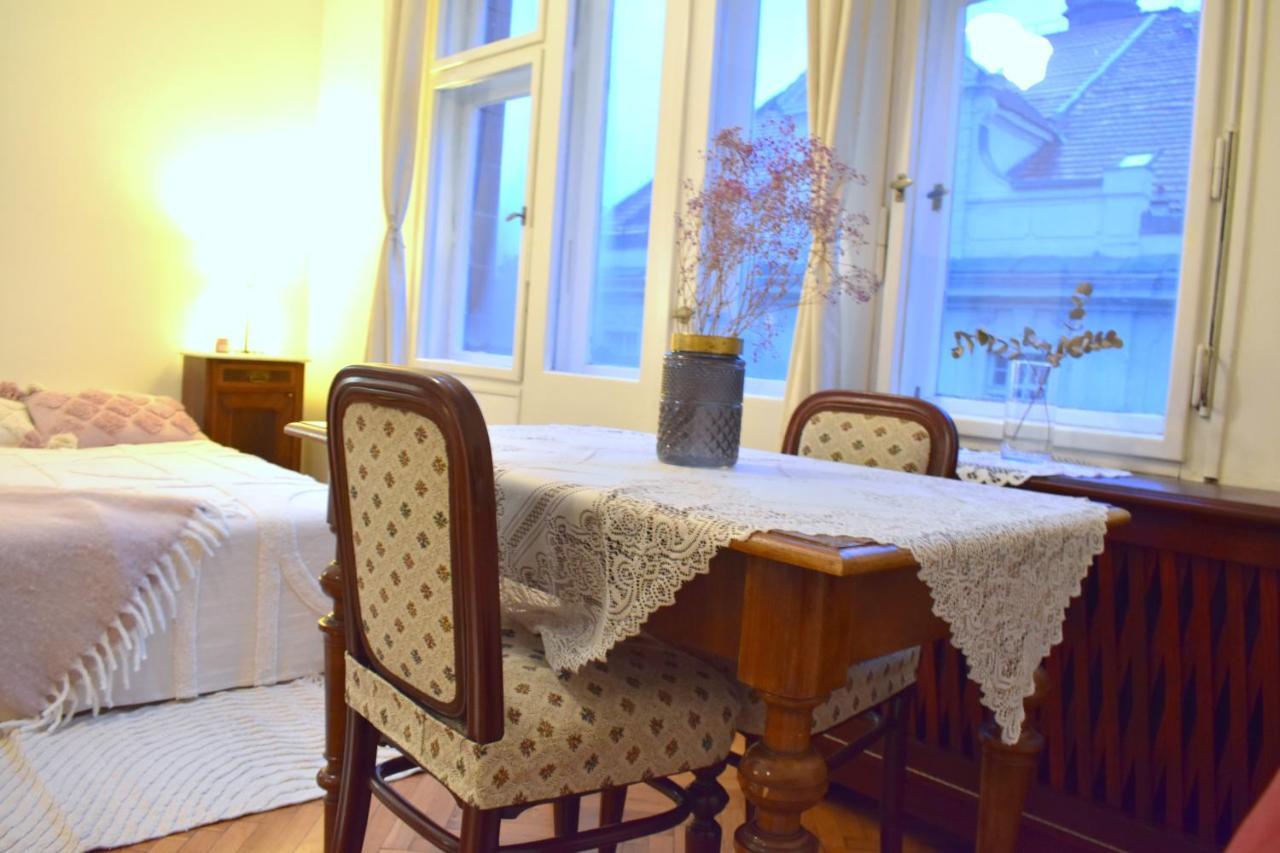 Old Town Residence - Konviktska Praha Eksteriør bilde