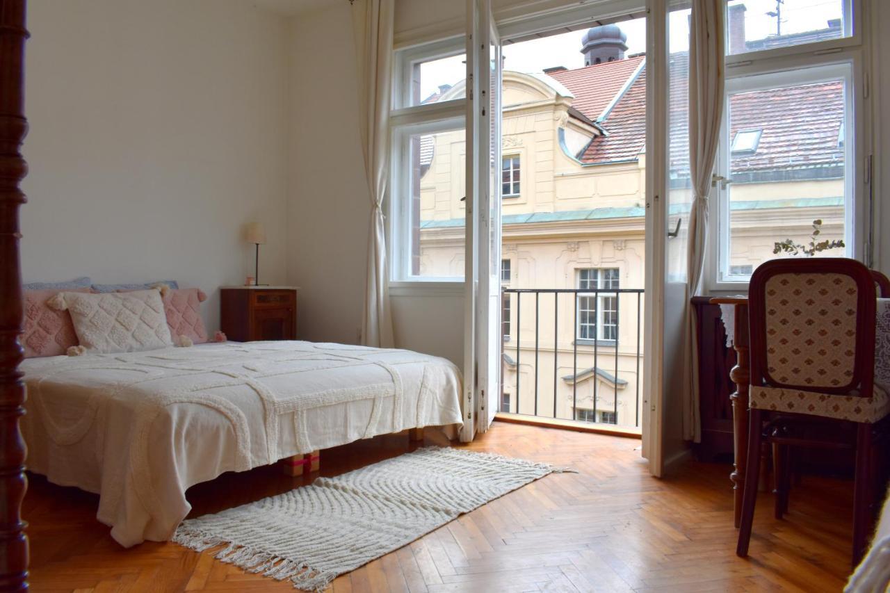 Old Town Residence - Konviktska Praha Eksteriør bilde